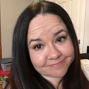 Meet your Posher, Becky